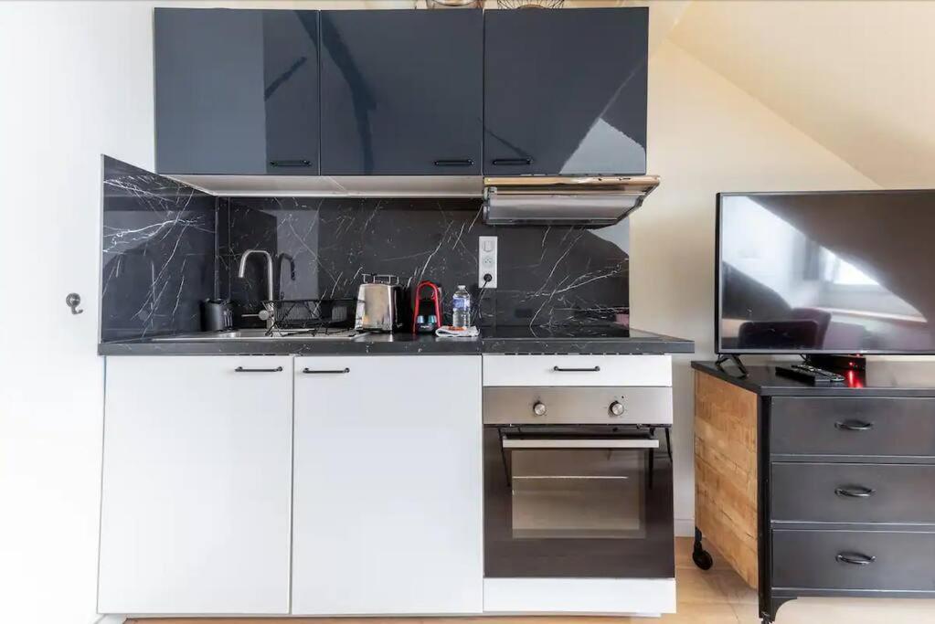 Grands Boulevards 52 Appartement Cosy 1Br-4P パリ エクステリア 写真