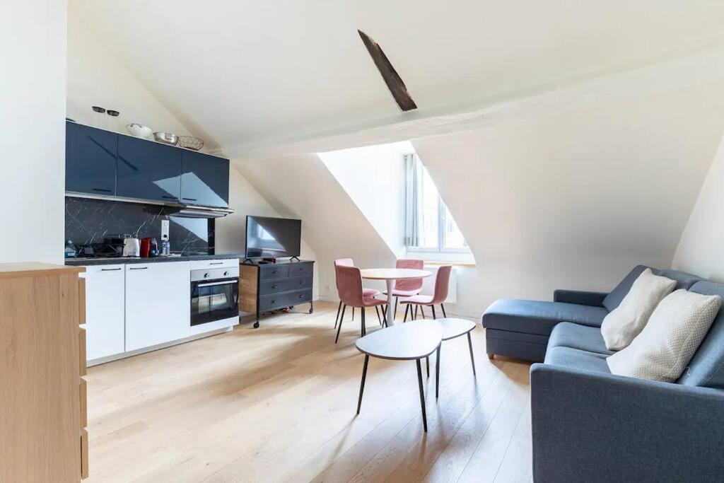 Grands Boulevards 52 Appartement Cosy 1Br-4P パリ エクステリア 写真